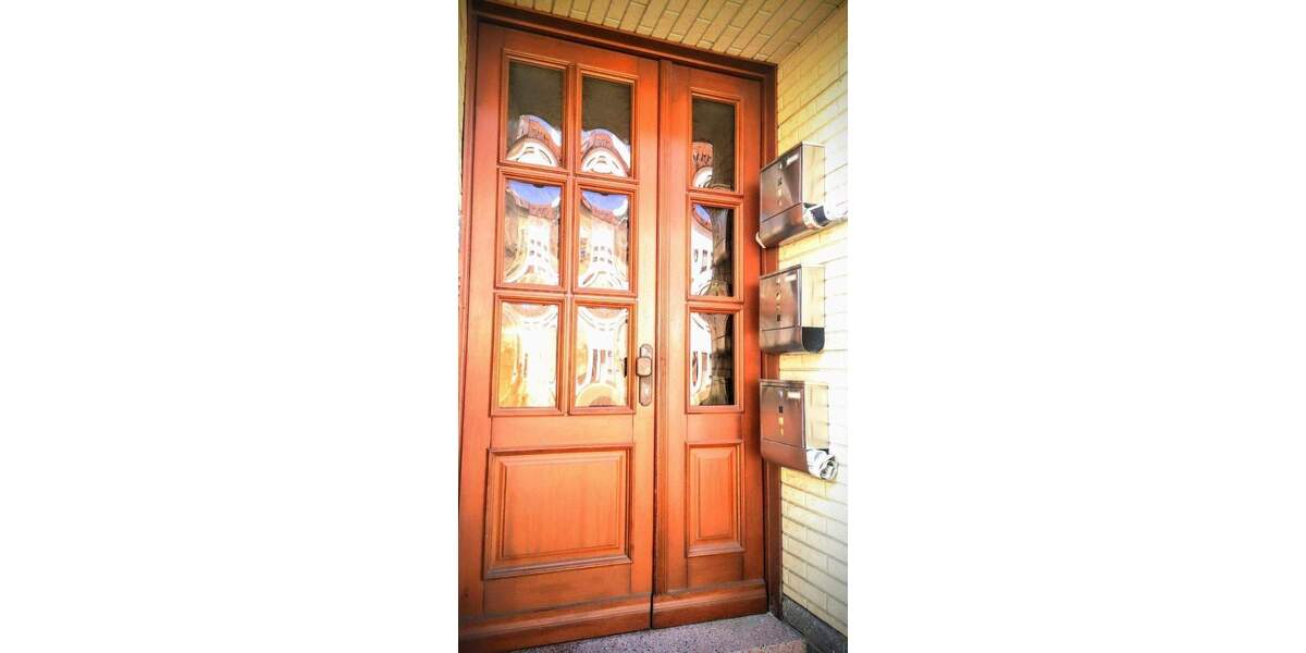 Mehrfamilienhaus, Wohnhaus Meerane - 8 Zimmer, 149.000&euro; | Angebot:25152398