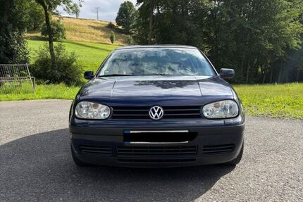VW Golf 241.600 km 998 &euro; Eineborn 07646