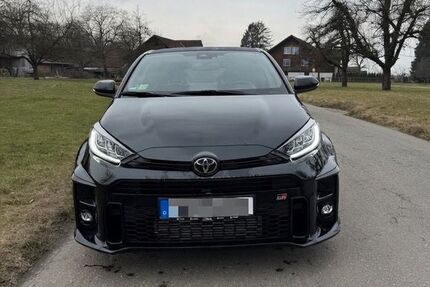Toyota Yaris 50.000 km 31.000 &euro; Neustadt an der Orla 07806