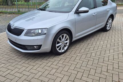 Skoda Octavia 160.000 km 6.999 &euro; Weida 07570