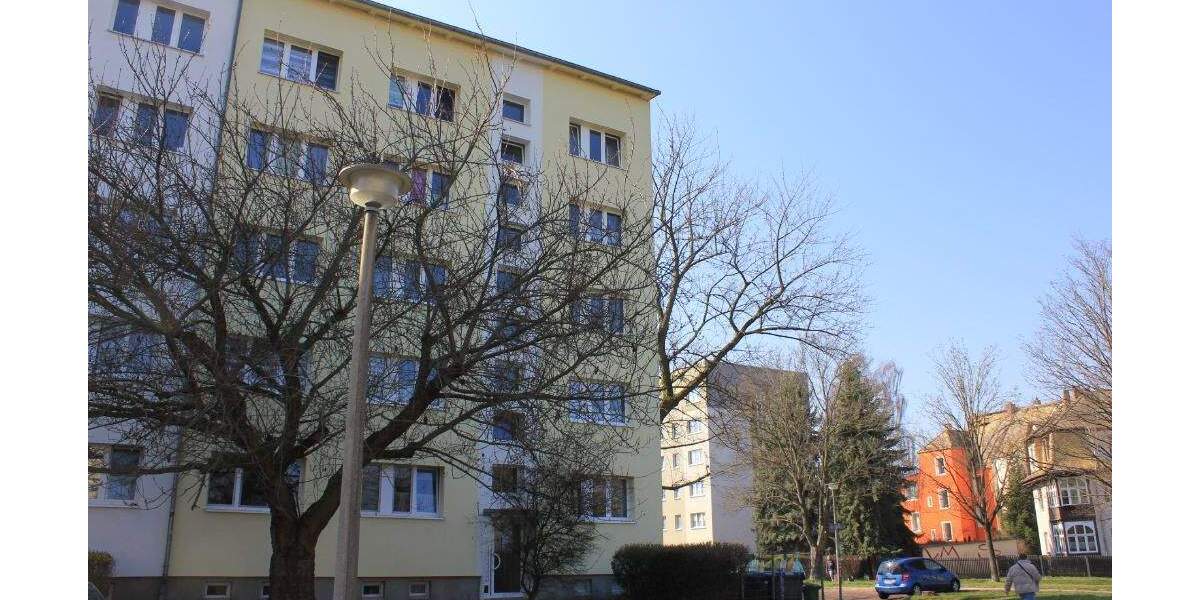 Etagenwohnung Altenburg - 3 Zimmer, 59 m&sup2;, 360&euro; | Angebot:25915504