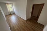 Etagenwohnung Crimmitschau - 4 Zimmer, 100 m&sup2;, 520&euro; | Angebot:24712859