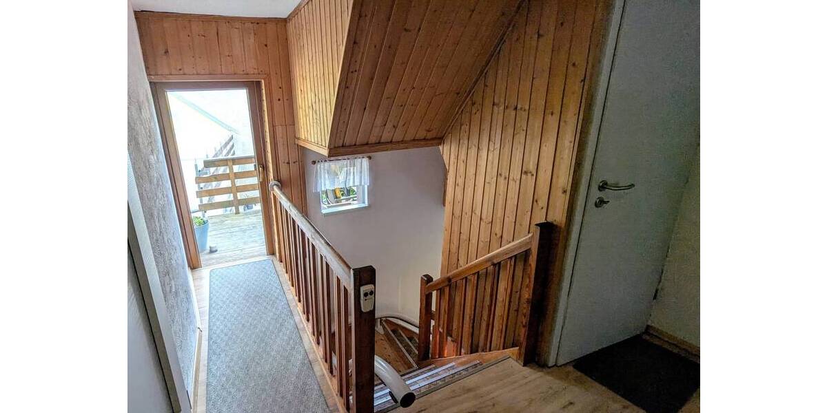 Mehrfamilienhaus, Wohnhaus Eisenberg - 4 Zimmer, 143 m&sup2;, 99.000&euro; | Angebot:25741019