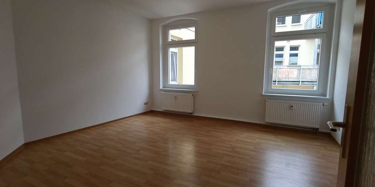 Etagenwohnung Greiz - 2 Zimmer, 53 m&sup2;, 295&euro; | Angebot:26193781