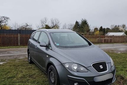 Seat Altea 158.000 km 2.850 &euro; Gera 07549