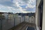 *** Schicke Stadtwohnung DG | Balkon | Kamin | Stellplatz | Einbauküche *** 2 zimmer