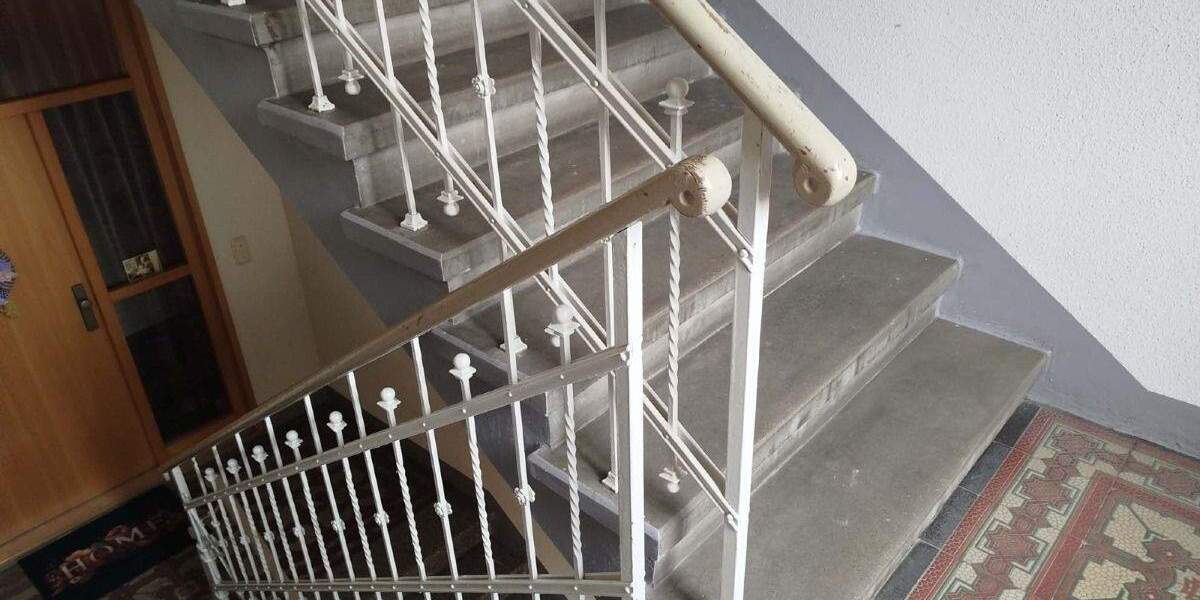 Etagenwohnung Altenburg - 6 Zimmer, 101 m&sup2;, 139.000&euro; | Angebot:25777378