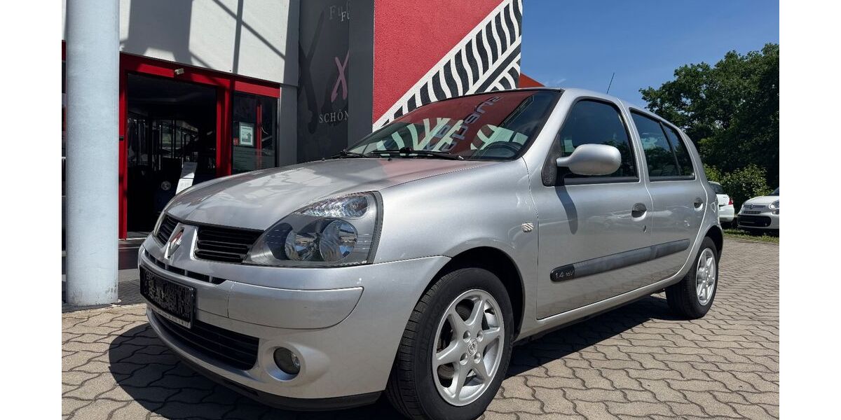 Renault Clio 186.879 km 2.490 &euro; Gera 07549