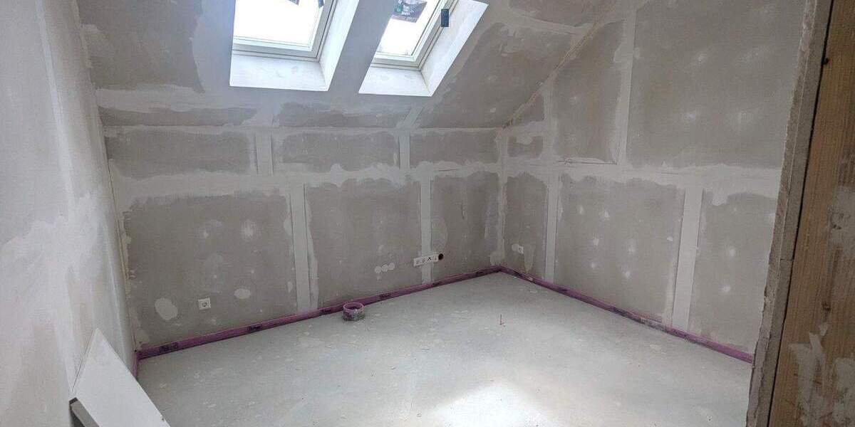 Mehrfamilienhaus, Wohnhaus Eisenberg Kursdorf - 5 Zimmer, 110 m&sup2;, 250.000&euro; | Angebot:26345499