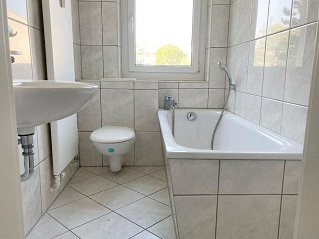 Etagenwohnung Hermsdorf - 2 Zimmer, 54 m&sup2;, 320&euro; | Angebot:24395077