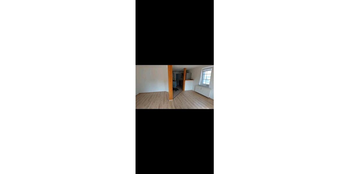 Etagenwohnung Stadtroda - 1 Zimmer, 37 m&sup2;, 420&euro; | Angebot:25230193