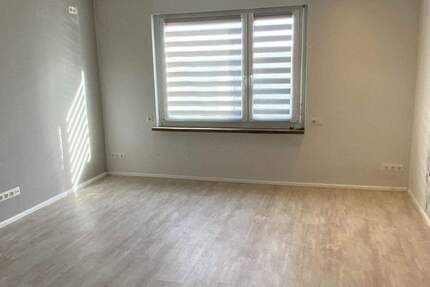 Wohnung Mittelpöllnitz - 3 Zimmer, 65 m&sup2;, 60.000&euro; | Angebot:25673076