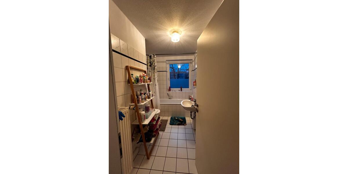 Etagenwohnung Gera Alt-Bieblach - 2 Zimmer, 60 m&sup2;, 425&euro; | Angebot:26270603