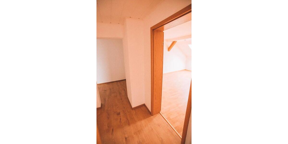 Etagenwohnung Gera Alt-Bieblach - 3 Zimmer, 75 m&sup2;, 449&euro; | Angebot:26650083
