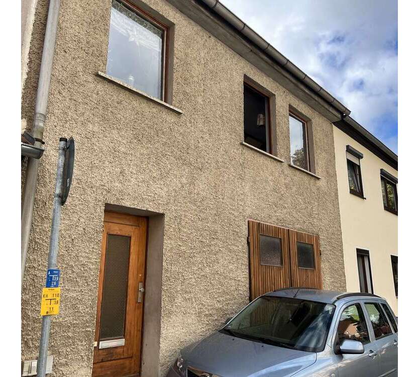 Haus zum Kaufen in Eisenberg 35.000 € 80 m²