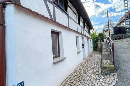 Haus Meerane Crotenlaide - 6 Zimmer, 150 m&sup2;, 49.000&euro; | Angebot:26499675
