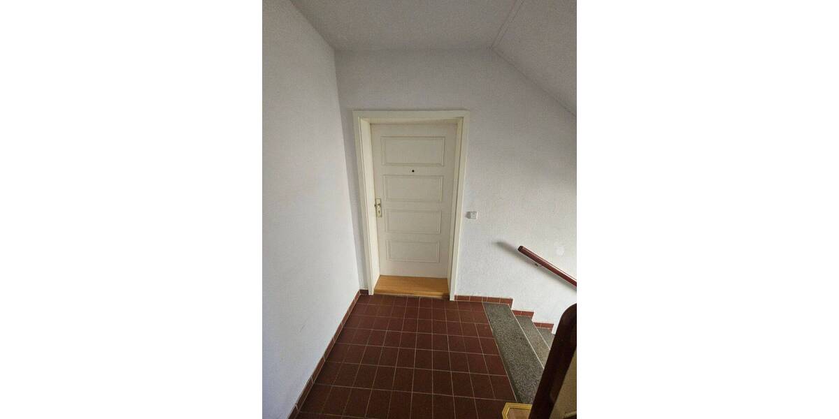 Etagenwohnung Altenburg Drescha - 2 Zimmer, 61 m&sup2;, 370&euro; | Angebot:26402381