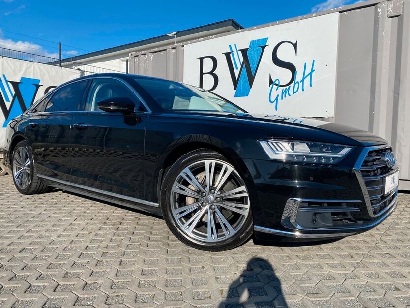 Audi A8 130.000 km 48.990 € Gera 07548