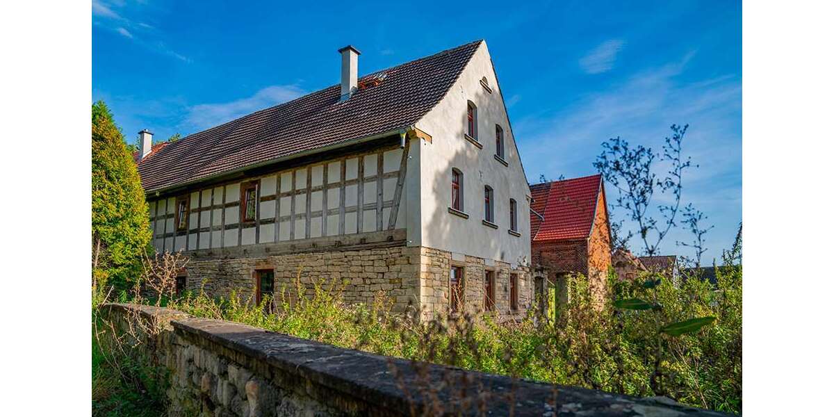 Einfamilienhaus Droyßig - 11 Zimmer, 290 m&sup2;, 220.000&euro; | Angebot:26548890