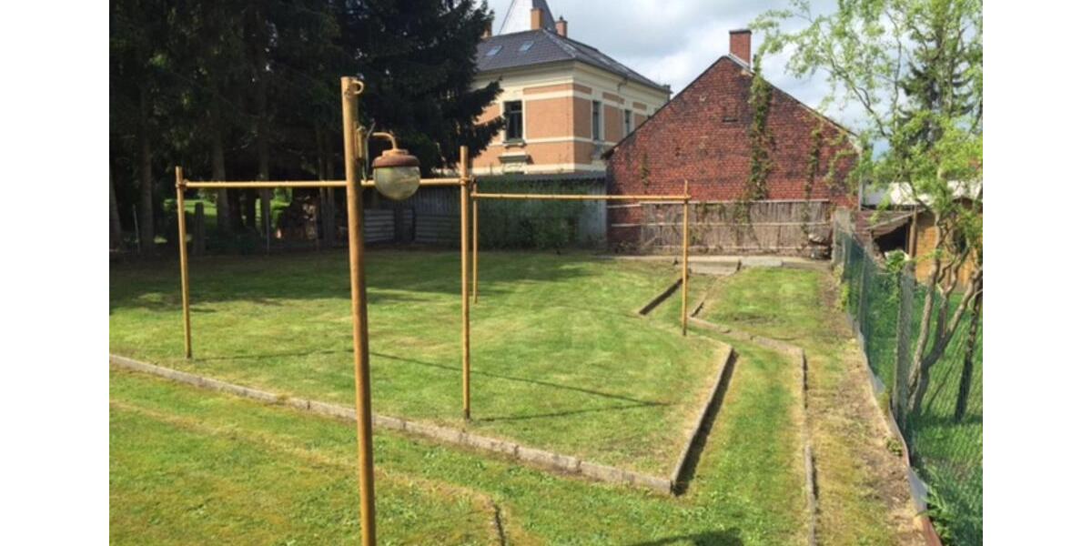 Mehrfamilienhaus, Wohnhaus Werdau - 350.000&euro; | Angebot:23010115