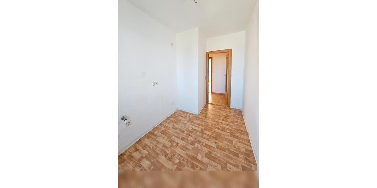 Etagenwohnung Werdau - 3 Zimmer, 55 m&sup2;, 40.900&euro; | Angebot:26206265