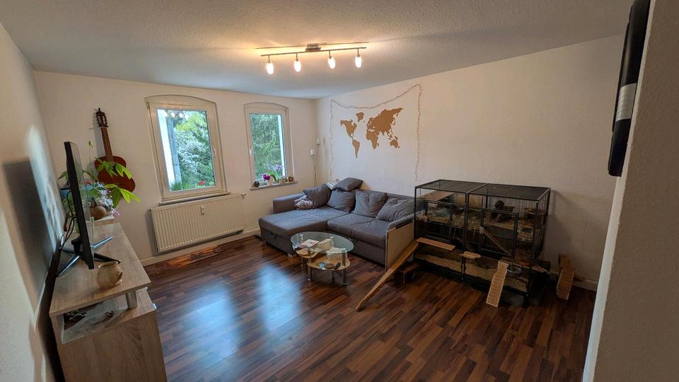 Dachgeschoßwohnung Gera Debschwitz - 3 Zimmer, 73 m&sup2;, 650&euro; | Angebot:26227925