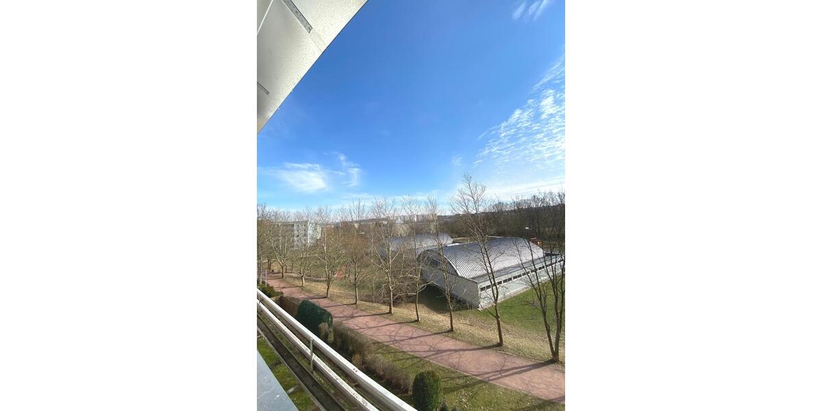 Etagenwohnung Gera Lusan - 2 Zimmer, 54 m&sup2;, 290&euro; | Angebot:26084172