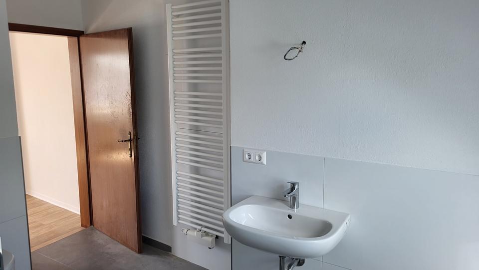 Dachgeschoßwohnung Zeitz - 3 Zimmer, 82 m&sup2;, 540&euro; | Angebot:25974887