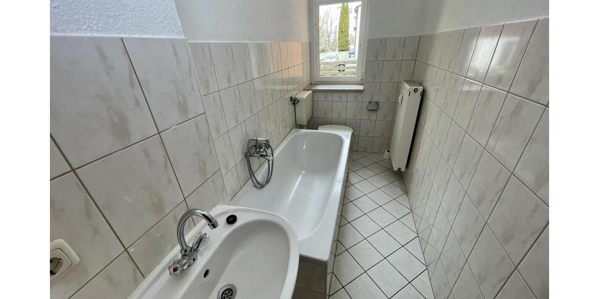 1 Raum-EG-Wohnung mit Küchenzeile im Geraer Ostviertel! - Erdgeschoßwohnung Gera Ostviertel | Angebot:26335190