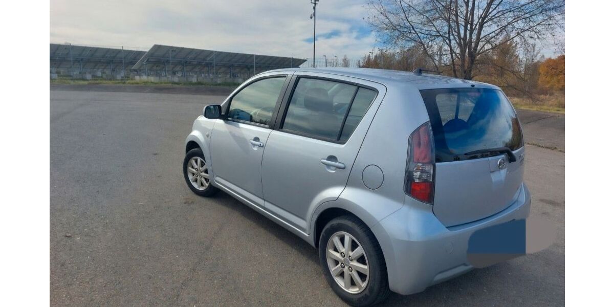 Daihatsu Sirion 185.600 km 1.300 € Zeitz 06711