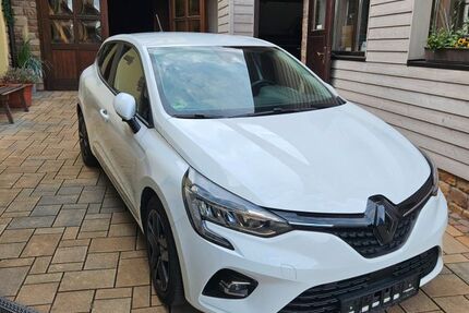 Renault Clio 61.300 km 9.500 &euro; Bürgel 07616