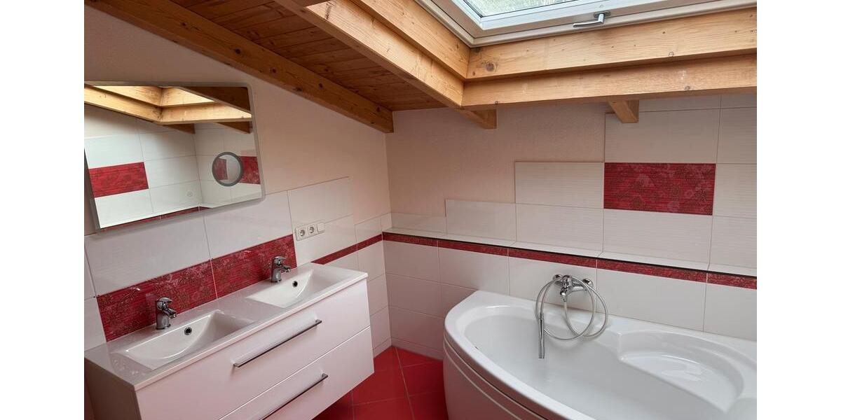 Einfamilienhaus Droyßig - 5 Zimmer, 110 m&sup2;, 299.999&euro; | Angebot:26808548