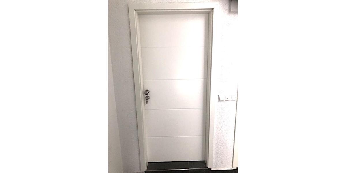 2-Zi-Dachgeschoß hochwertig renoviert und ausgestattet 2 zimmer