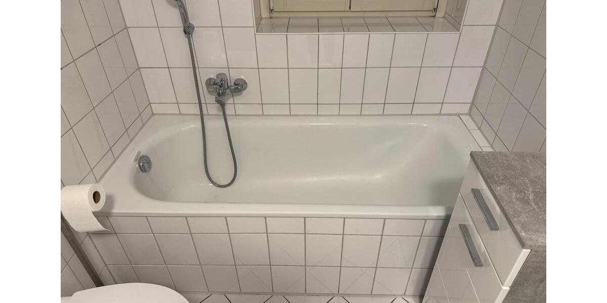 Etagenwohnung Altenburg - 2 Zimmer, 83 m&sup2;, 498&euro; | Angebot:26613171