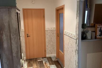 Großzügige wunderschöne 4 Raum Wohnung mit gehobene Ausstattung 4 zimmer