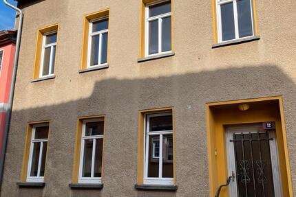Haus Eisenberg - 6 Zimmer, 120 m&sup2;, 180.000&euro; | Angebot:27616757