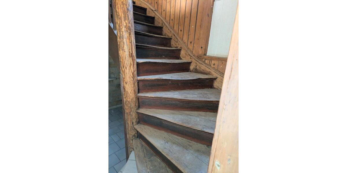 Reihenhaus Greiz - 6 Zimmer, 180 m&sup2;, 74.000&euro; | Angebot:22641100