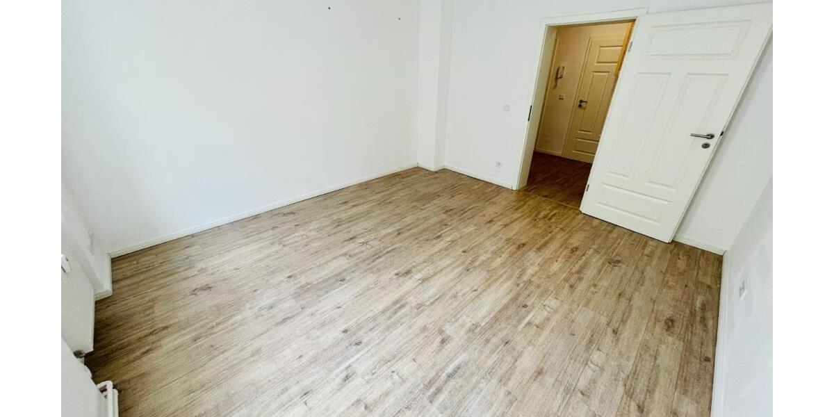 Sehr schöne 4-Raum Wohnung mit moderner Ausstattung und Balkon am Wintergarten! - Etagenwohnung Gera Pforten | Angebot:27190927