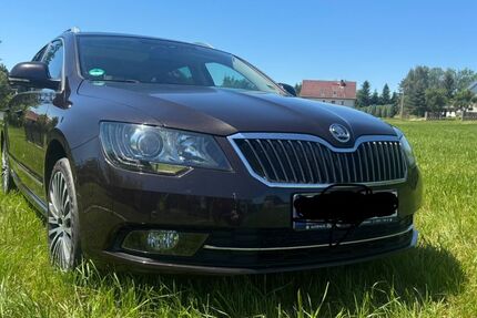 Skoda Superb 183.000 km 11.900 &euro; Langenbernsdorf 08428