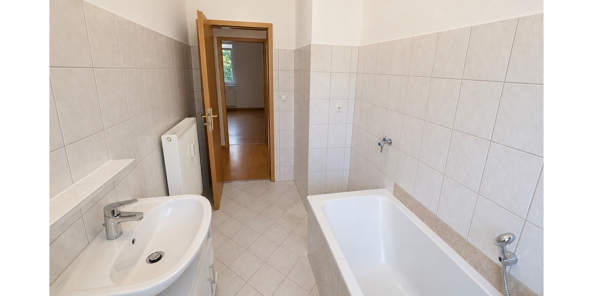 Wohnen am Stadtwald! Idyllisch gelegene 3 Zimmer Wohnung mit PKW Stellplatz - Etagenwohnung Gera Debschwitz | Angebot:27266019