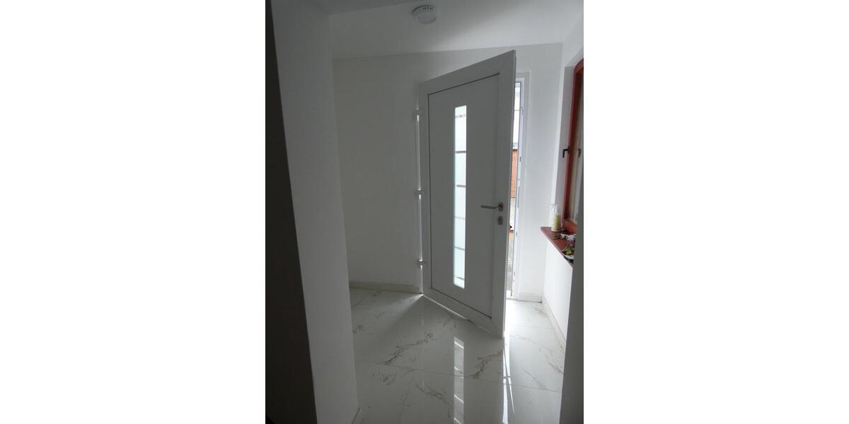 Einfamilienhaus Zeitz Theißen - 4 Zimmer, 200 m&sup2;, 220.000&euro; | Angebot:27142900