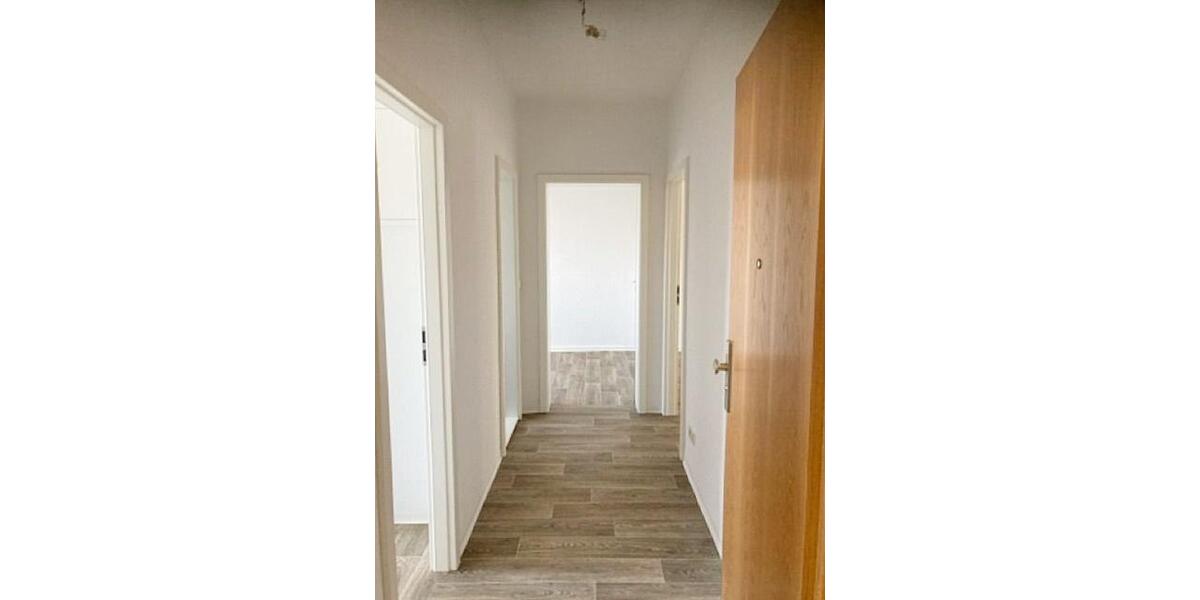 Etagenwohnung Hermsdorf - 3 Zimmer, 60 m&sup2;, 350&euro; | Angebot:26279106