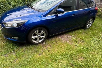 Ford Focus 104.000 km 6.650 &euro; Karlsdorf 07646