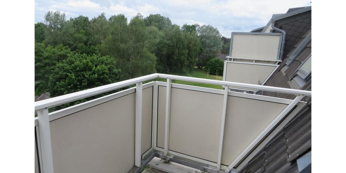 Etagenwohnung Bad Klosterlausnitz - 5 Zimmer, 115 m&sup2;, 205.000&euro; | Angebot:27017034
