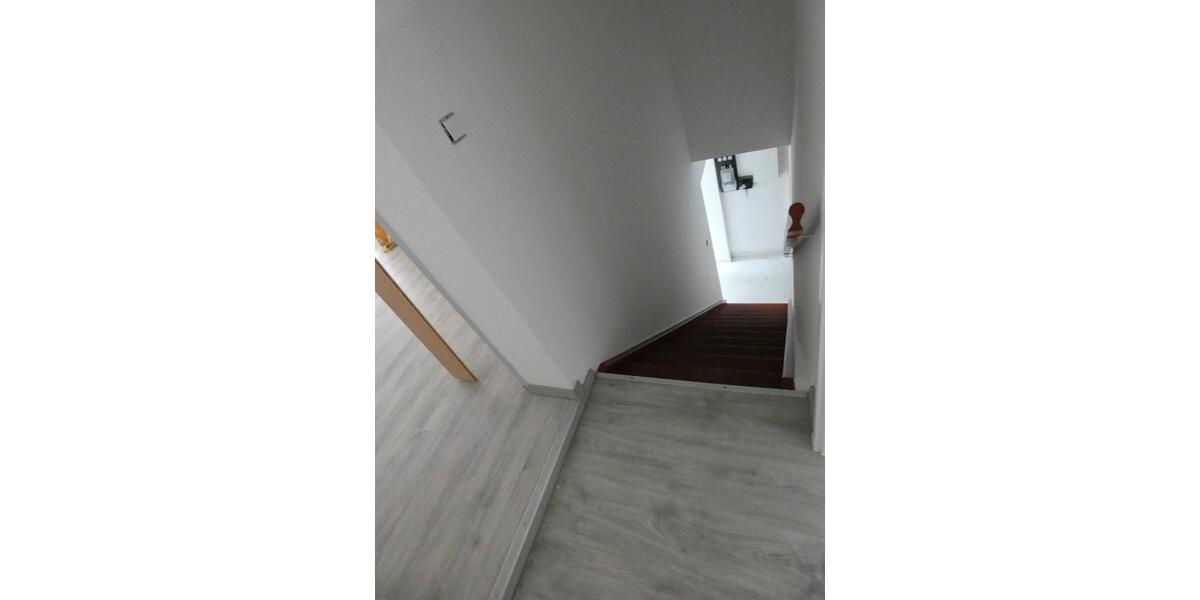 Einfamilienhaus Zeitz Theißen - 4 Zimmer, 200 m&sup2;, 220.000&euro; | Angebot:27142900