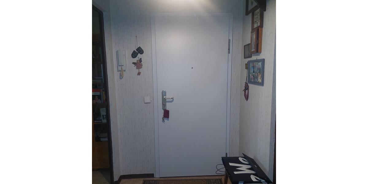 Werthaltiges Wohnen: Helle 2-Zimmer-Wohnung mit Balkon & Wo 2 zimmer