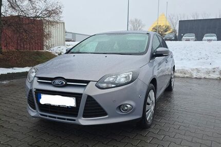 Ford Focus 105.000 km 5.600 &euro; Altenburg 04600