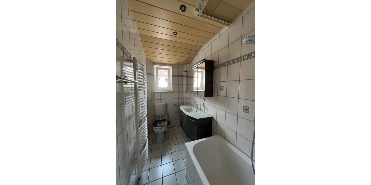 Mehrfamilienhaus, Wohnhaus Teuchern - 275.000&euro; | Angebot:26630152