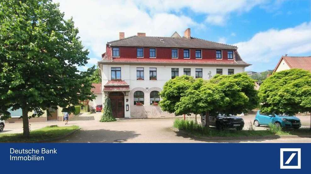 Haus zum Kaufen in Crossen 325.000 € 600 m²