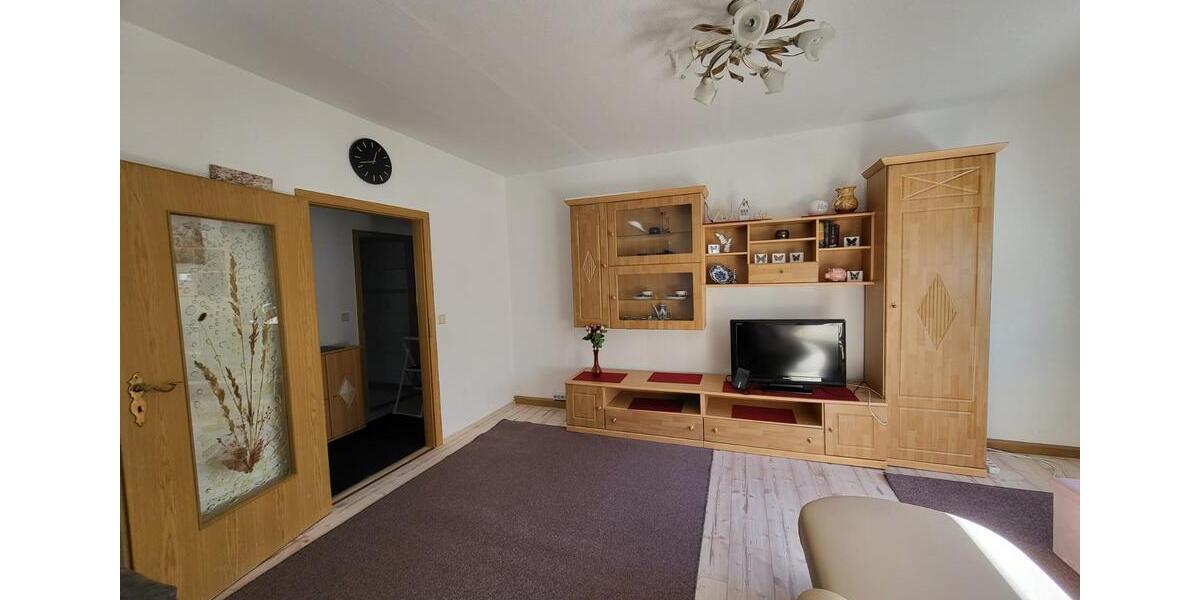 Etagenwohnung Teuchern - 2 Zimmer, 50 m&sup2;, 62.500&euro; | Angebot:26966590